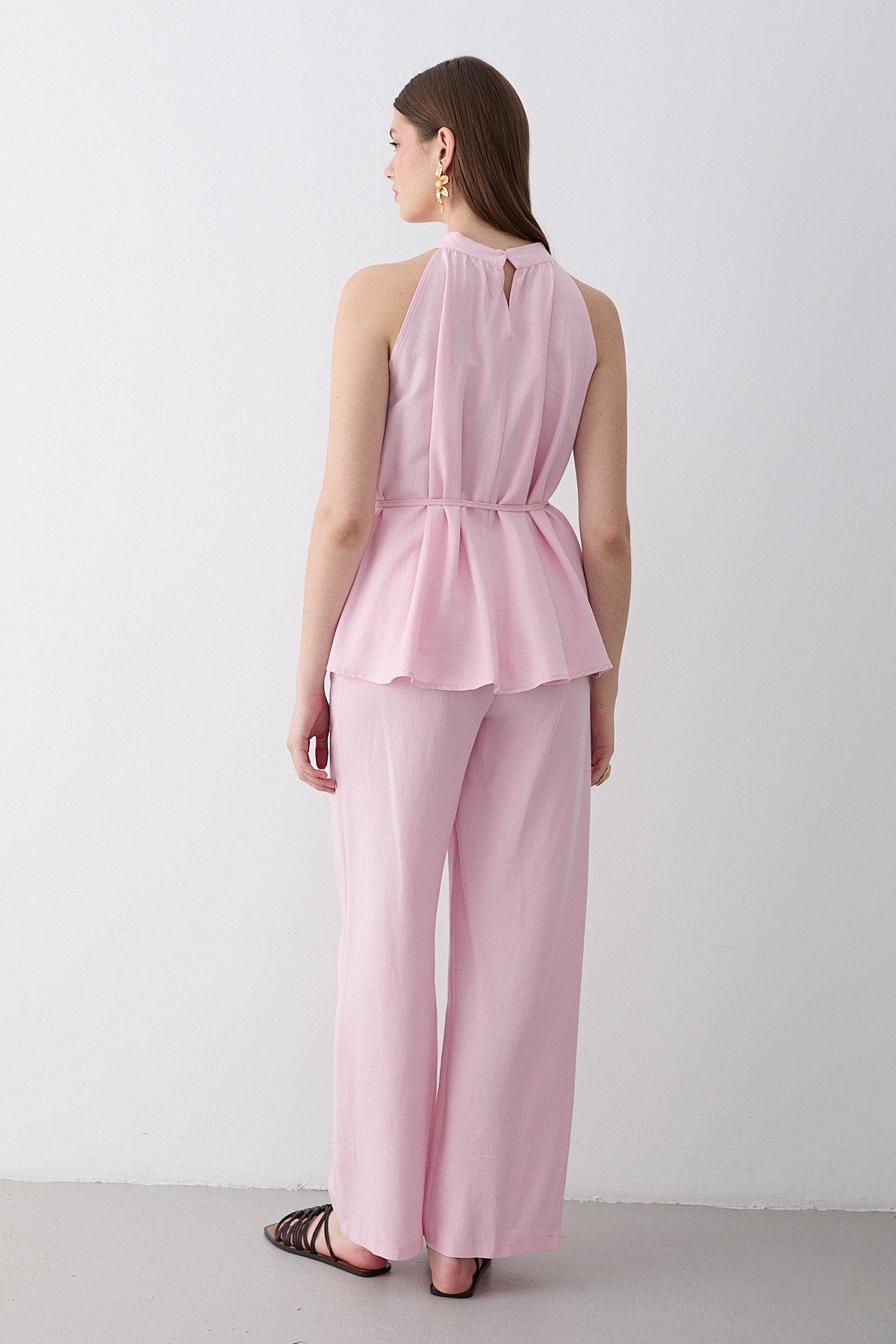 Kadın Pembe Halter Yaka Kuşak Detaylı Bluz Pantolon Takım