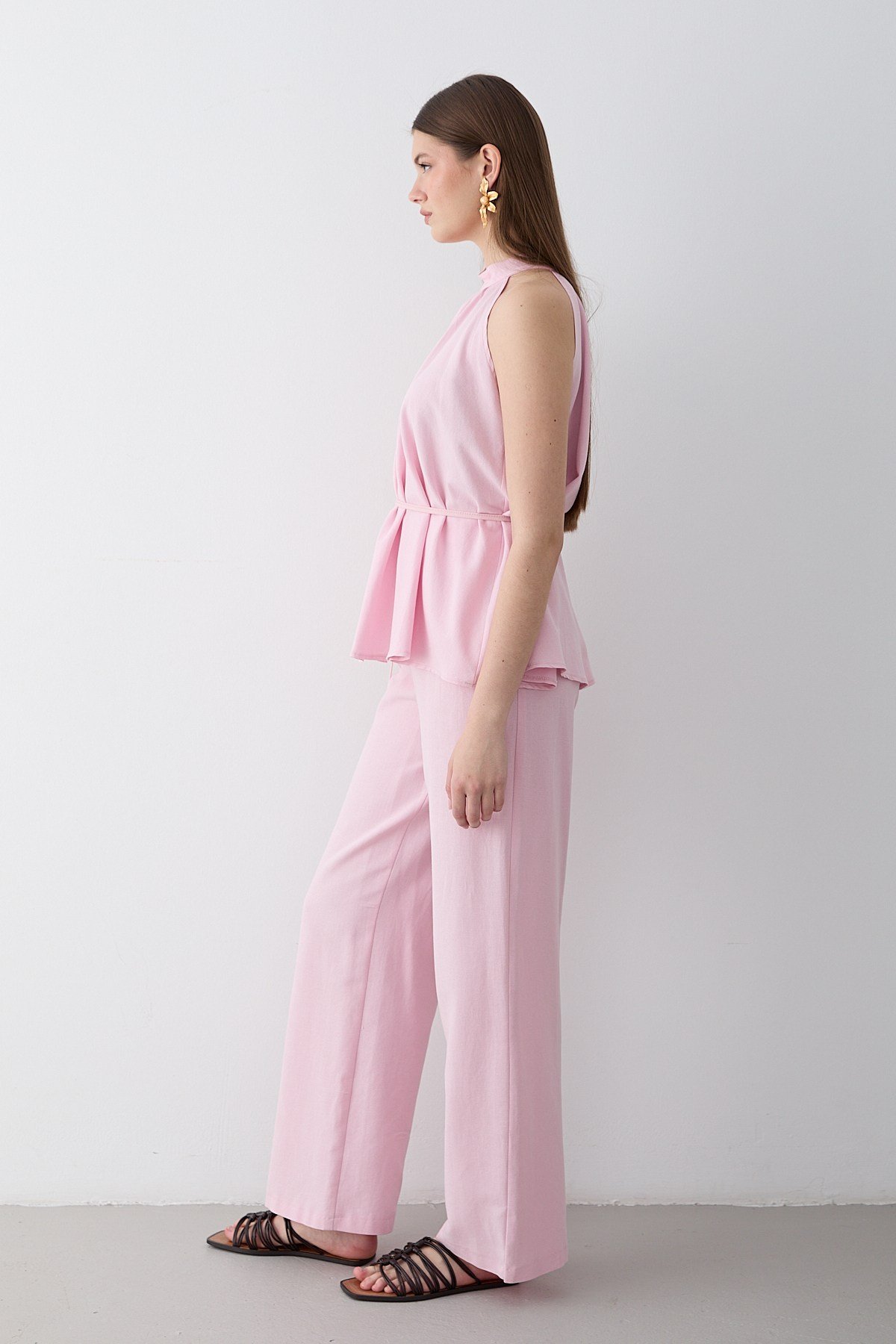 Kadın Pembe Halter Yaka Kuşak Detaylı Bluz Pantolon Takım