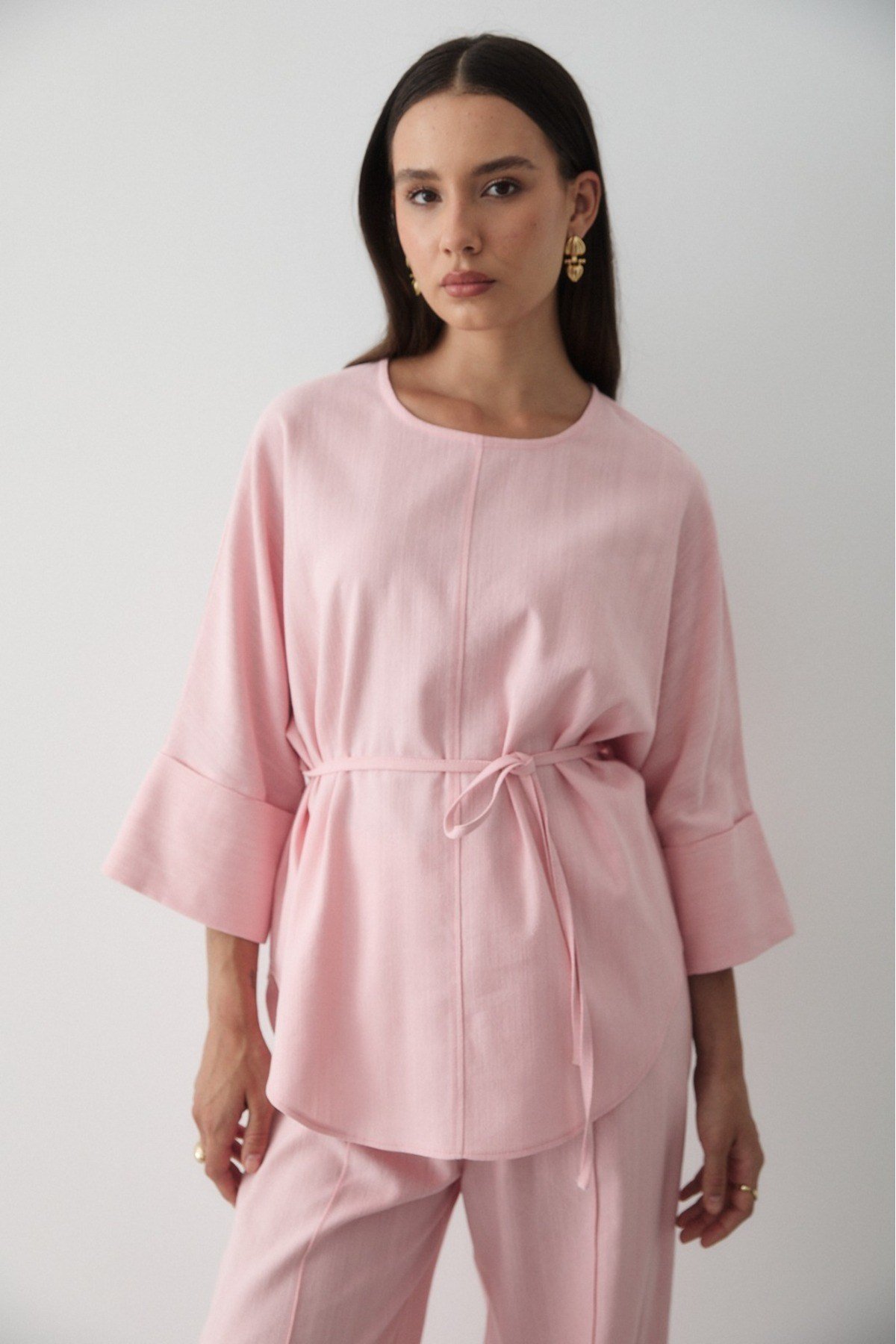 Kadın Pembe Keten Oversize Üst Bluz & Lastikli Bol Paça Pantolon Alt & Üst Takım