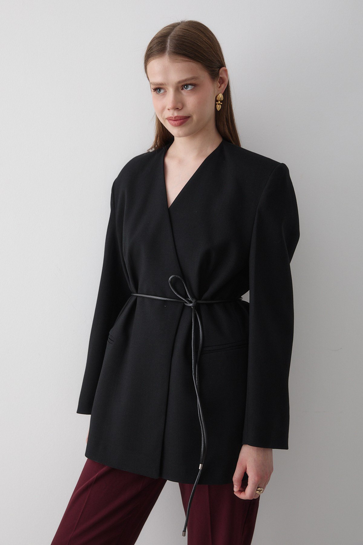 Kadın Siyah Kruvaze Kemer Detaylı Oversize Blazer Ceket
