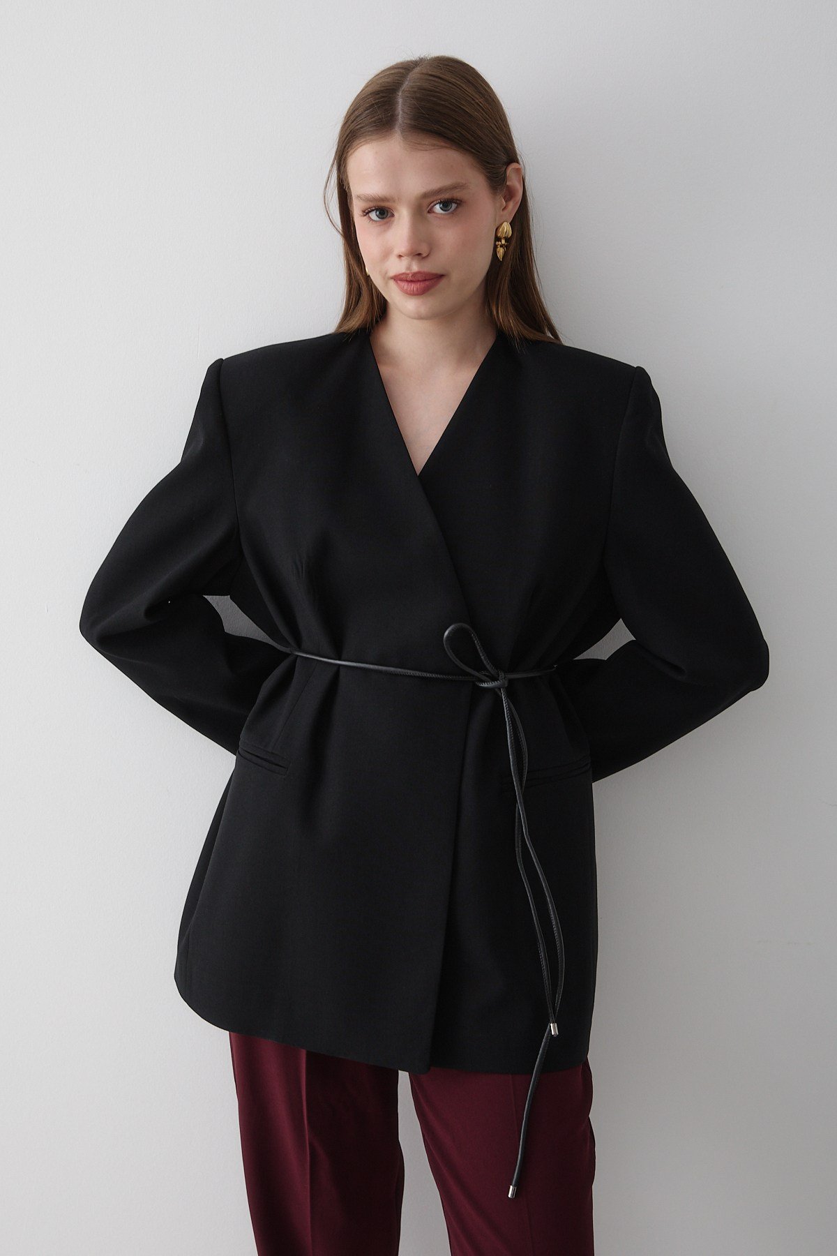 Kadın Siyah Kruvaze Kemer Detaylı Oversize Blazer Ceket