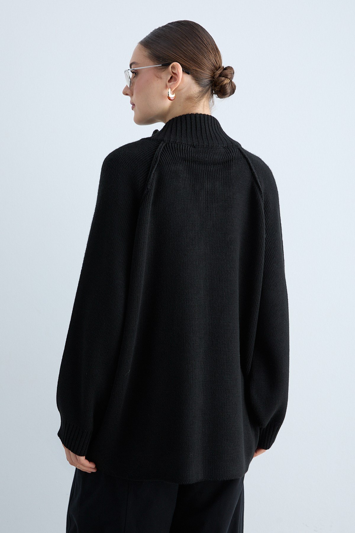 Kadın Triko Dik Yaka Fermuarlı Oversize Hırka Raglan Kollu Örgü Ceket -Siyah