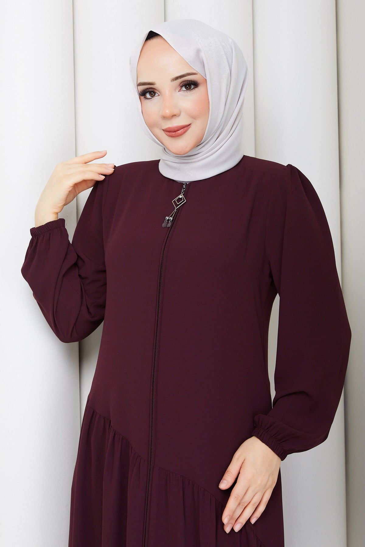 ASİMETRİK KESİM FERACE / Bordo