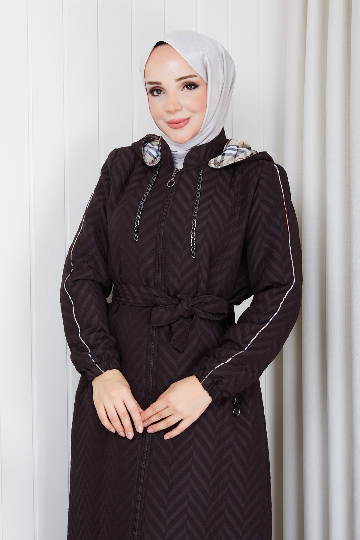 BURBERY DESENLİ KAPİTONE / Acı Kahve