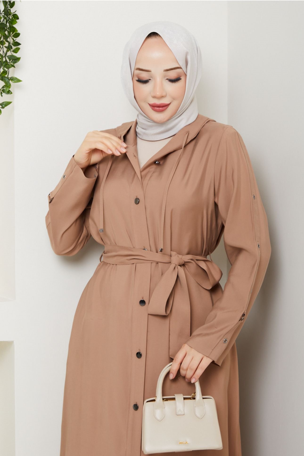 DÜĞMELİ KAPŞONLU SPOR ARABOY / Camel