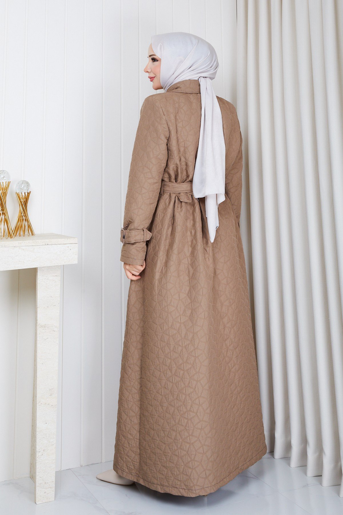 YAKALI UZUN KAPİTONE / Camel