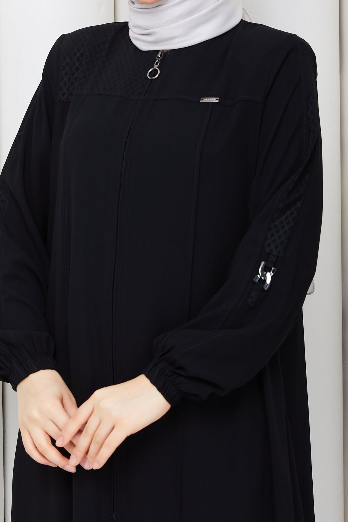 YAZLIK KREP FERACE / Siyah 