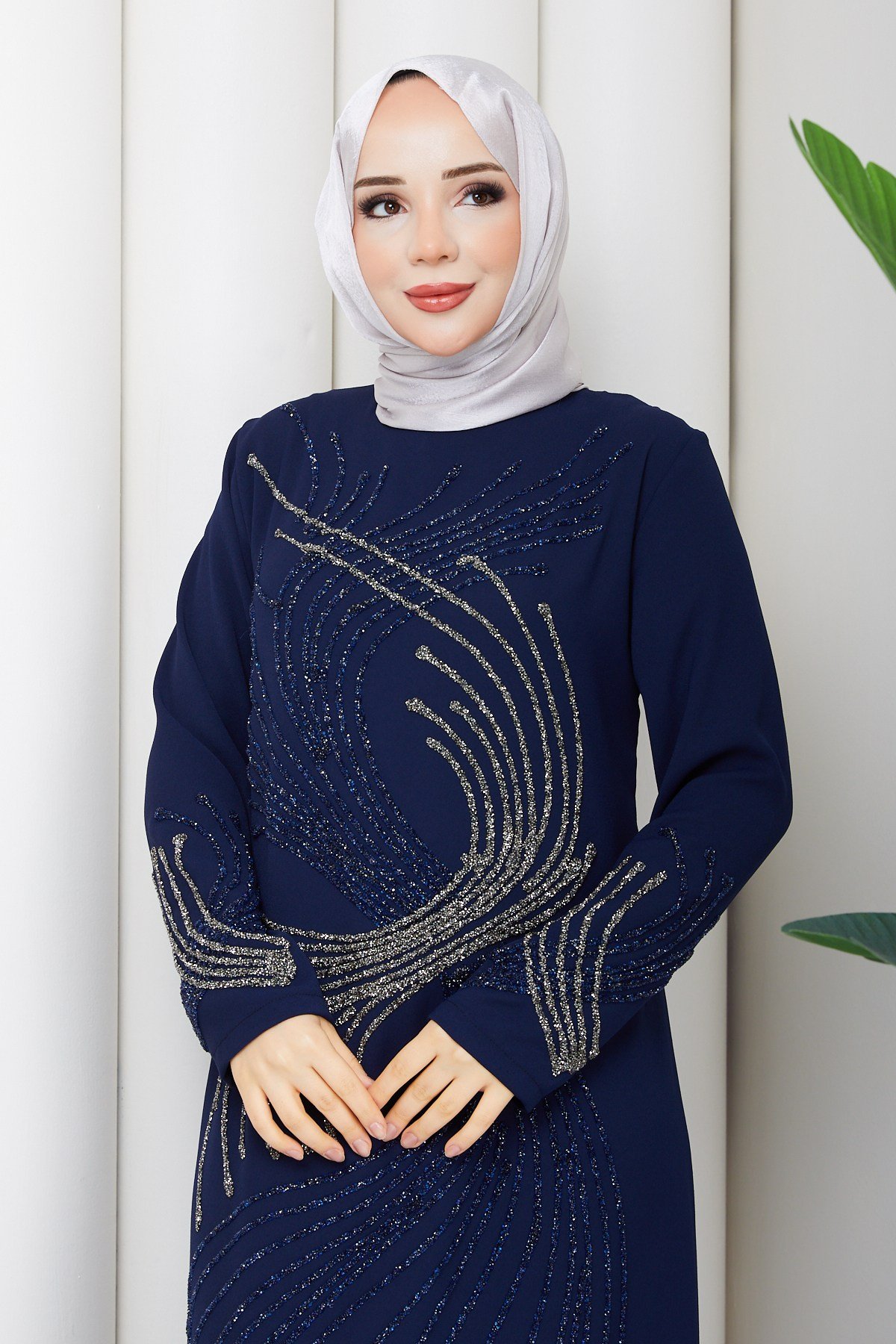 ZARİF TAŞ İŞLEMELİ ABİYE ELBİSE / Lacivert
