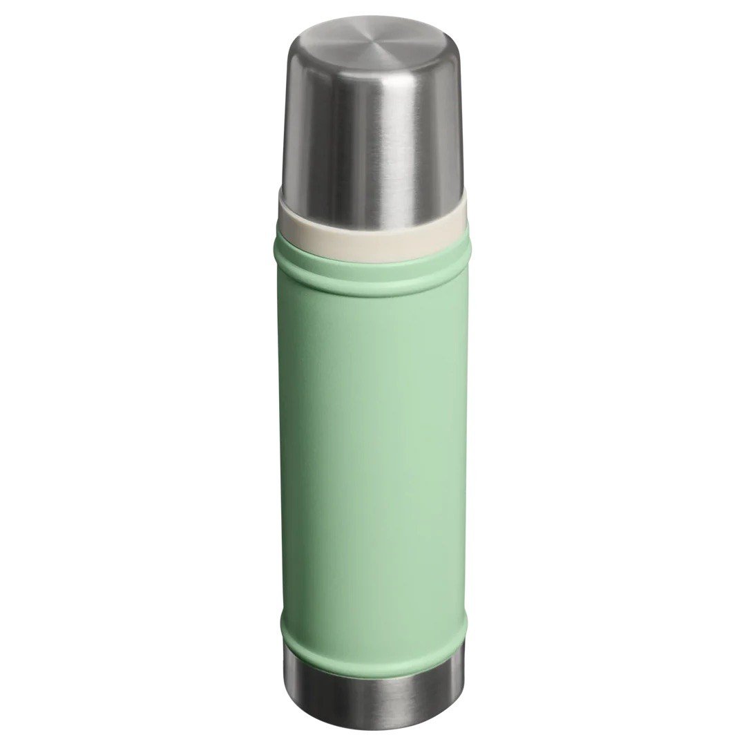Stanley Legendary Classic Bottle | 0.59L / 20oz - Pistachio
