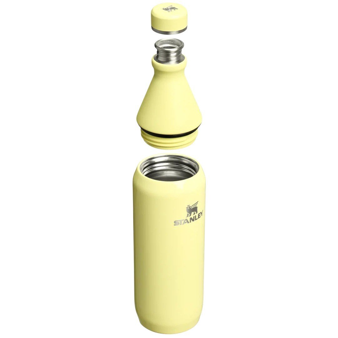 Stanley The All Day Slim Bottle  0.6L / 20oz - Pomelo Gloss