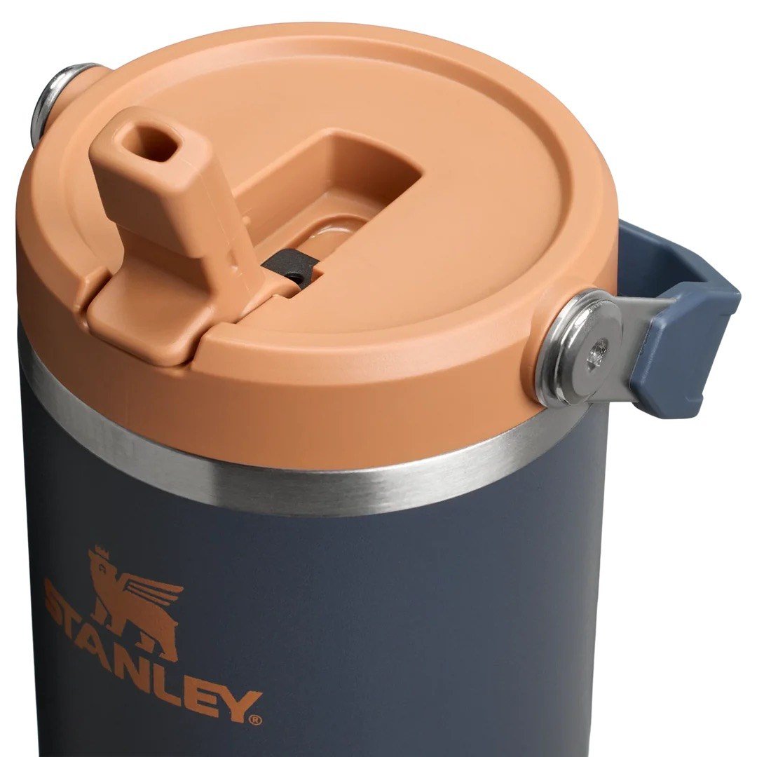 Stanley The IceFlow™ Flip Straw Tumbler 0.89L / 30oz - Twilight