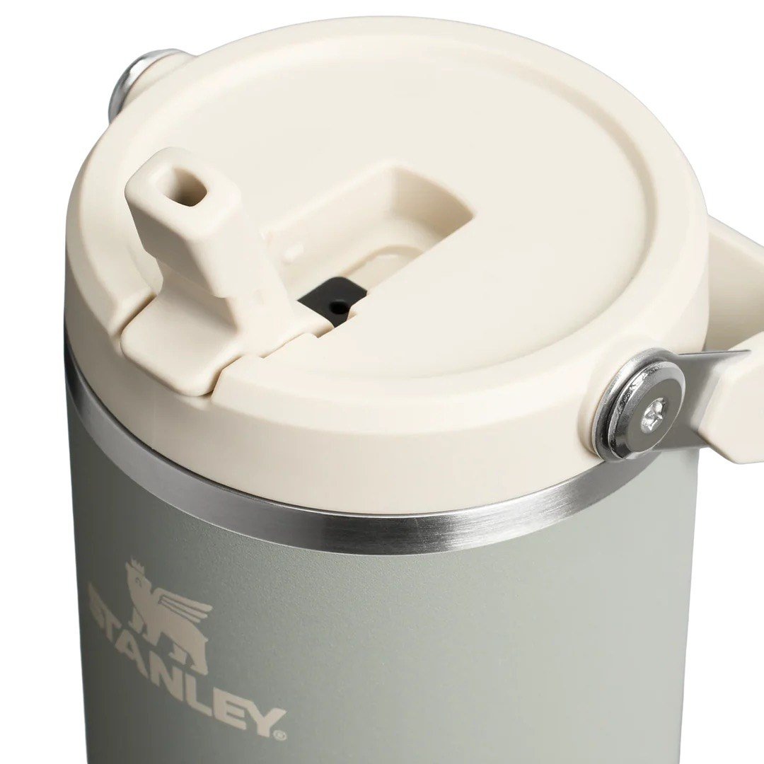 Stanley The IceFlow™ Flip Straw Tumbler 0.89L / 30oz - Sage Gray