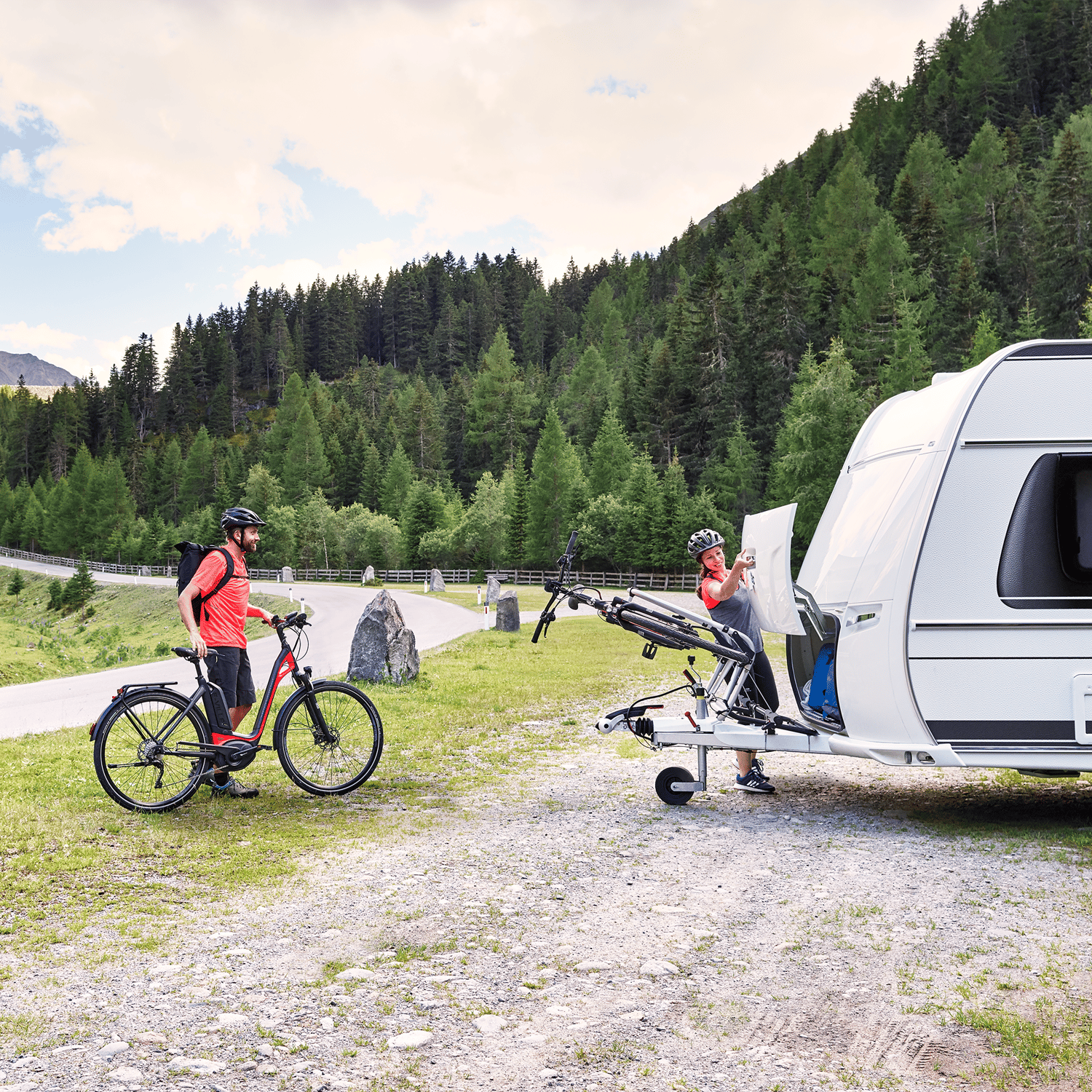 thule-caravan-superb-standard-a67b7e.png