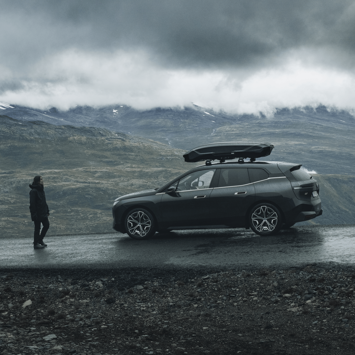 thule-motion-3-xl-low-589-b1.png