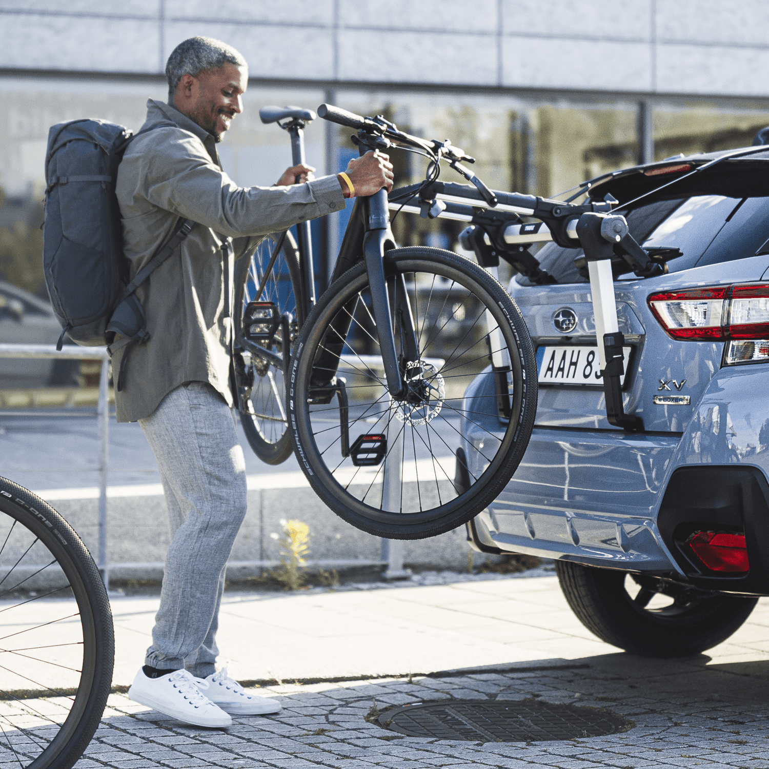 thule-outway-hanging-905a-e.png