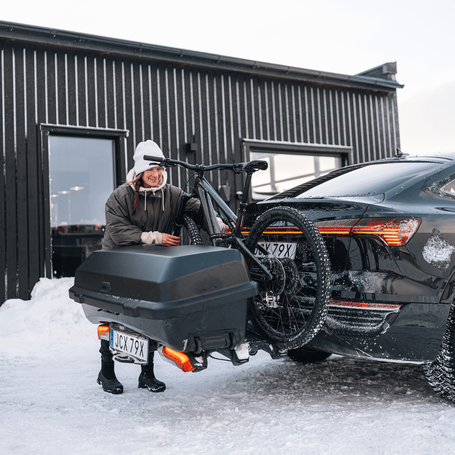 thule-santu-4eb-8e.png