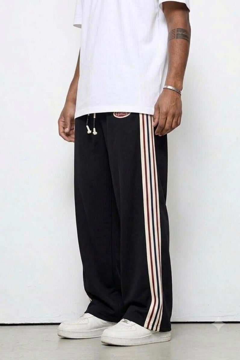 Çizgili Baskılı Baggy Eşofman Siyah