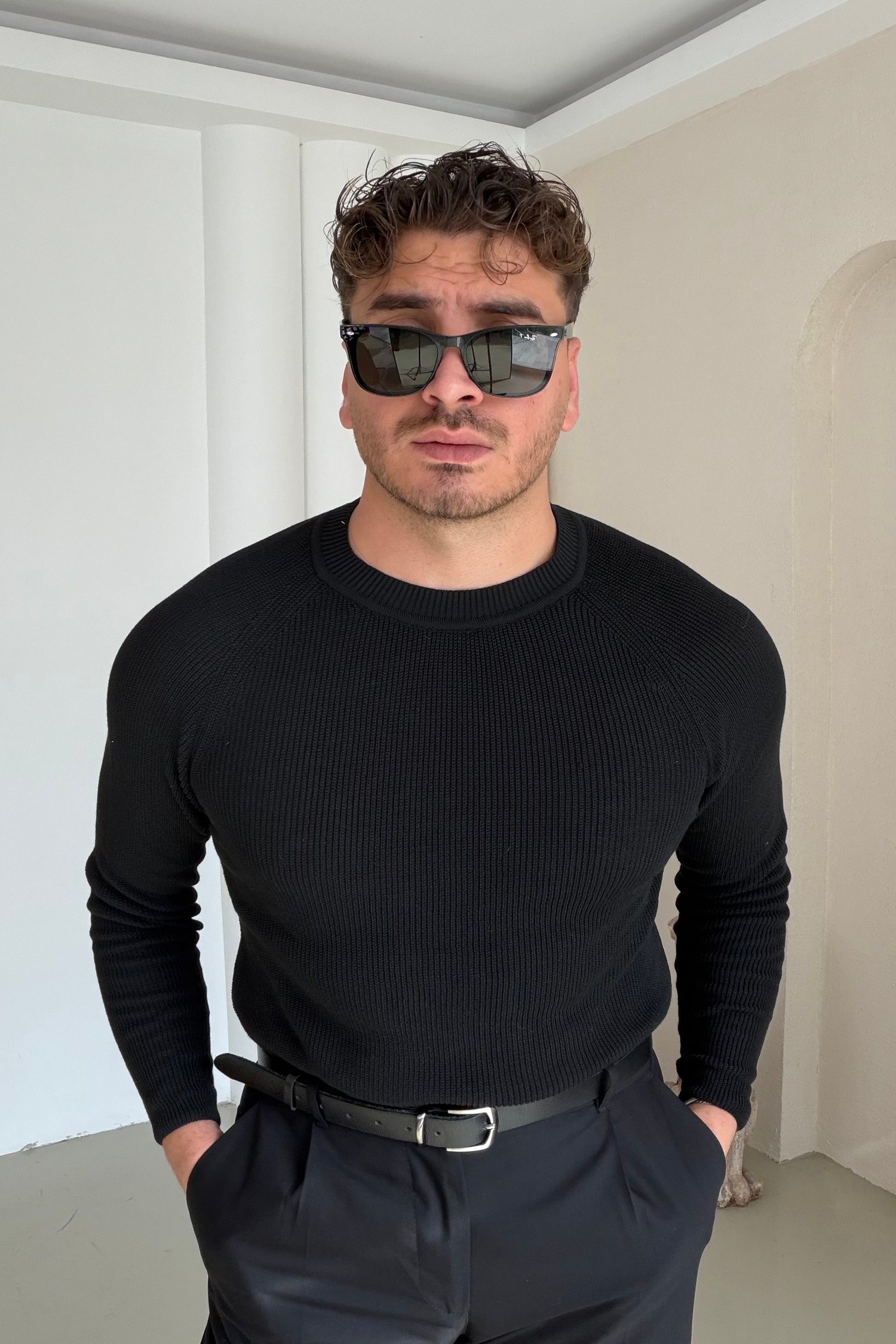 Slimfit Örme Kazak Siyah