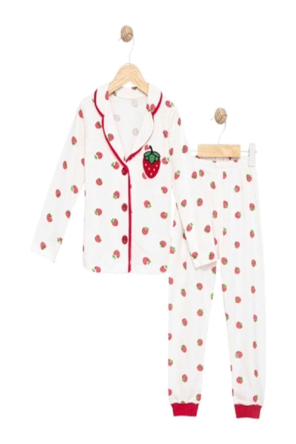 Çilek Desenli Yakalı Önü düğmeli Kız Çocuk Pijama Takımı