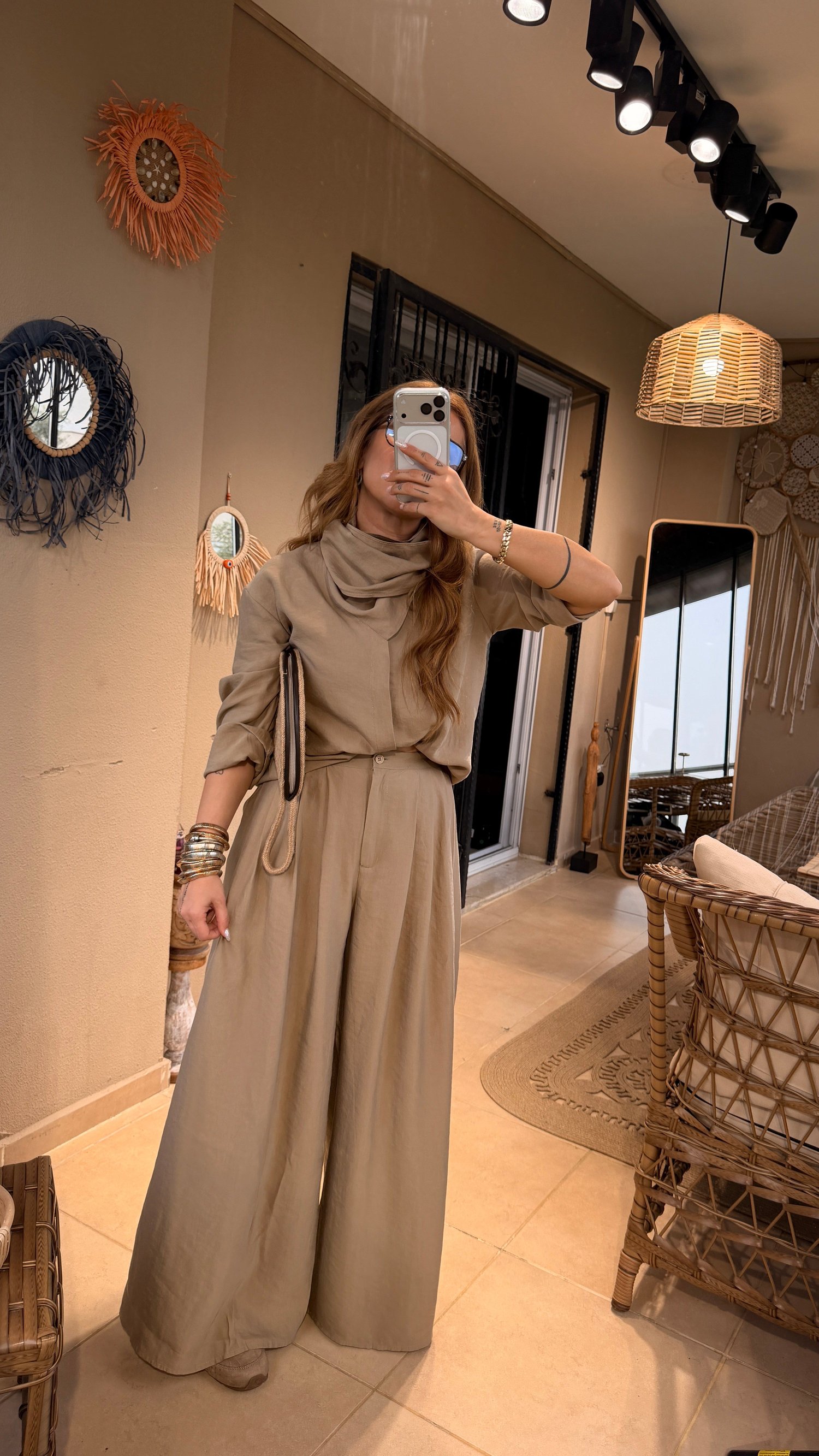 Fularlı Aura Takım