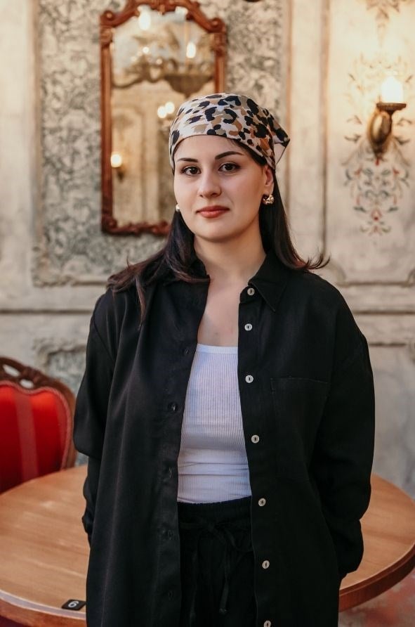 Noir Denim Takım – Yumuşak Dokulu, Rahat Kesim