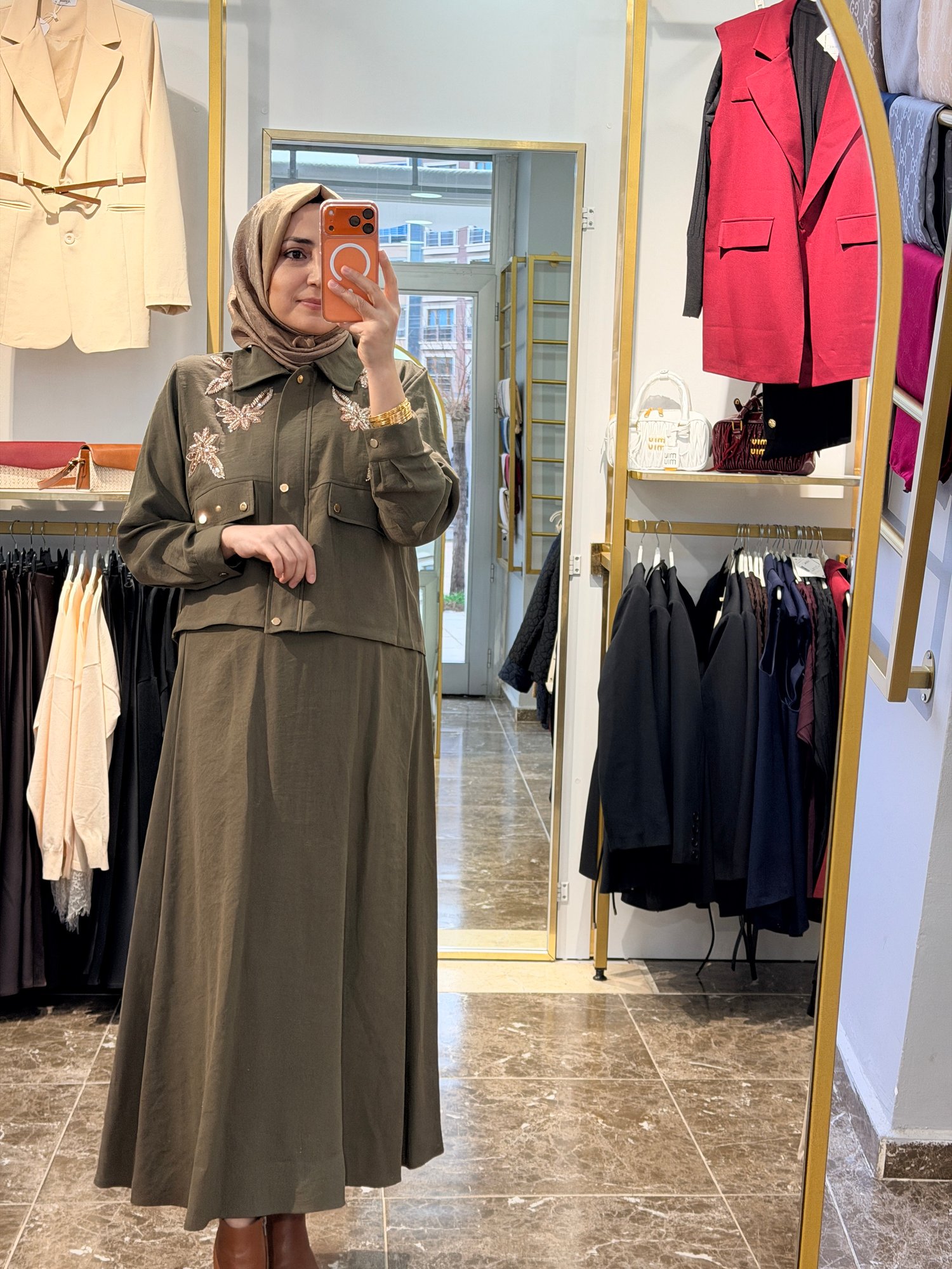 1609 Etekli Taşlı Takım | Yeşil