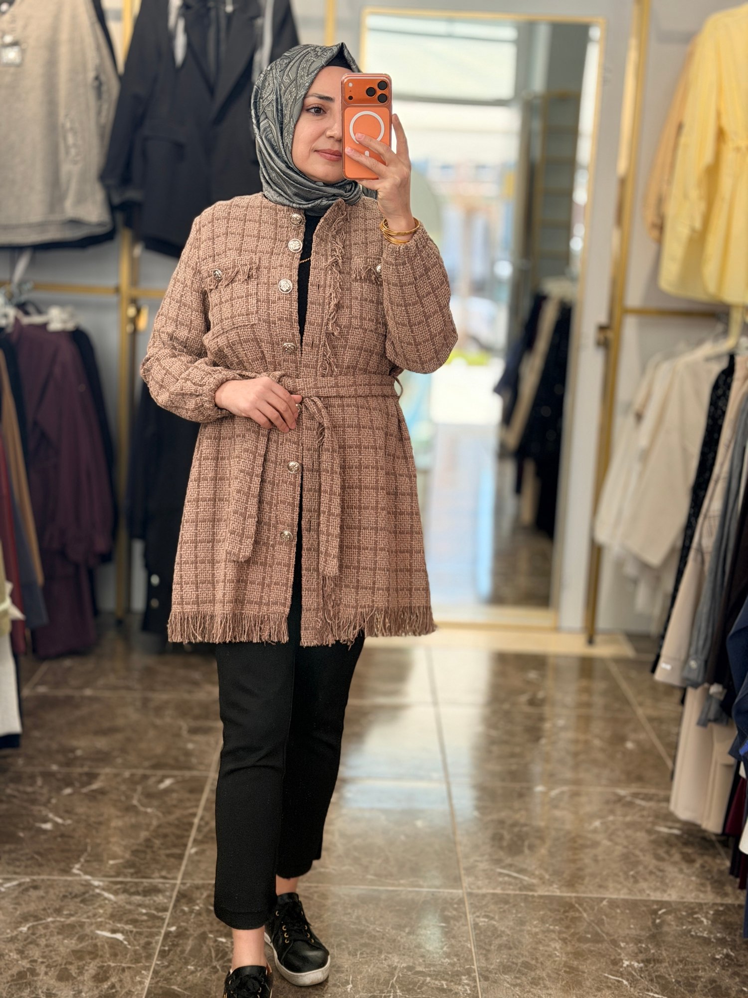 3039 Belden Bağlamalı Şanel Kap