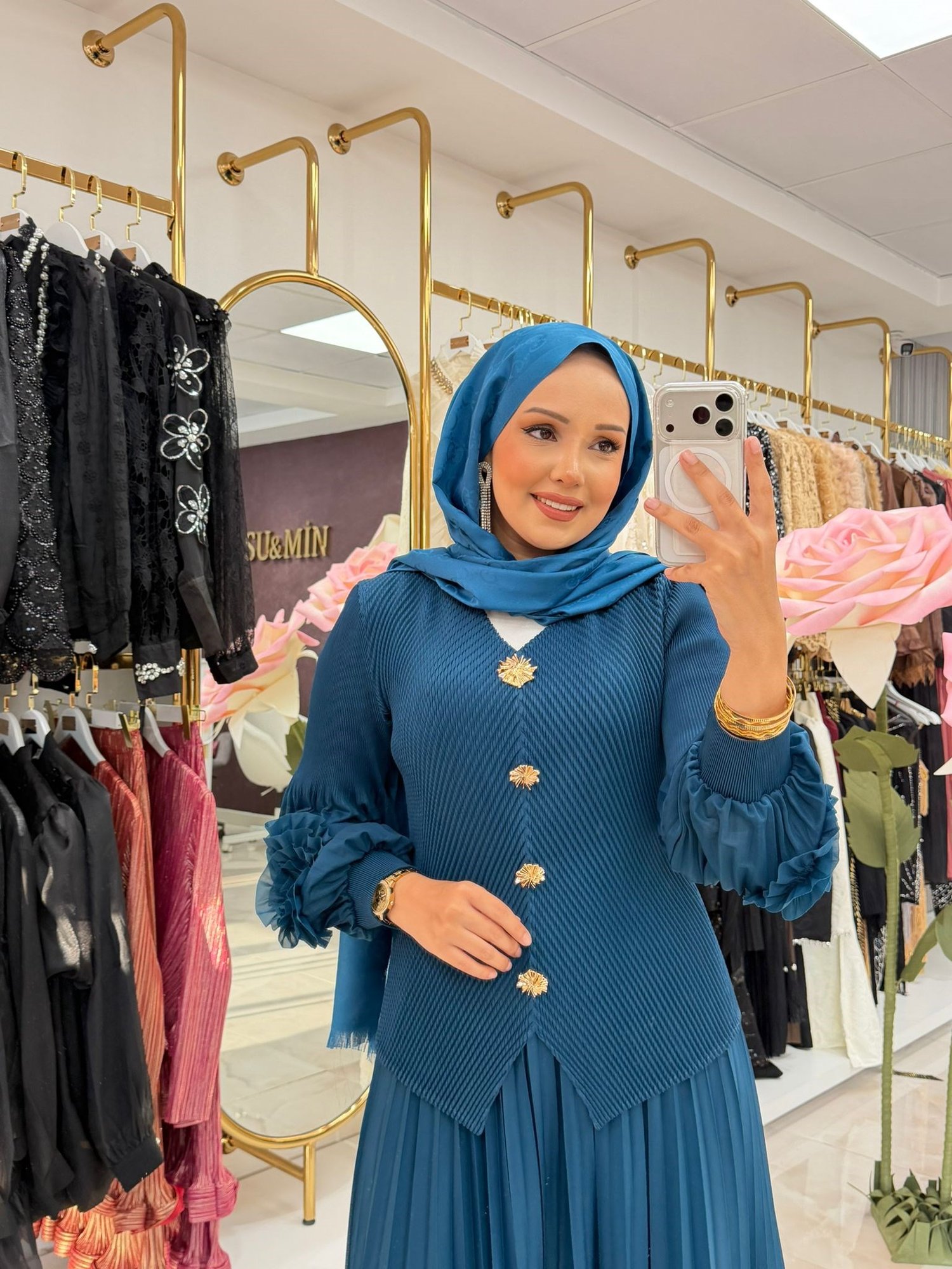 YASMİNE ETEKLİ TAKIM