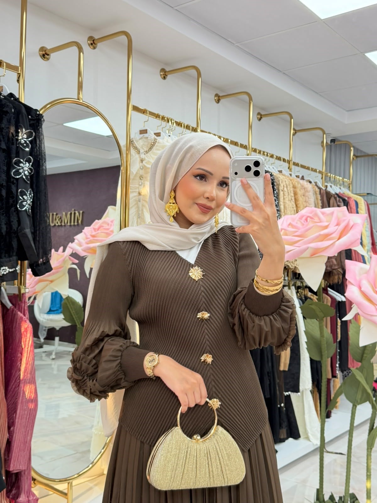 YASMİNE ETEKLİ TAKIM