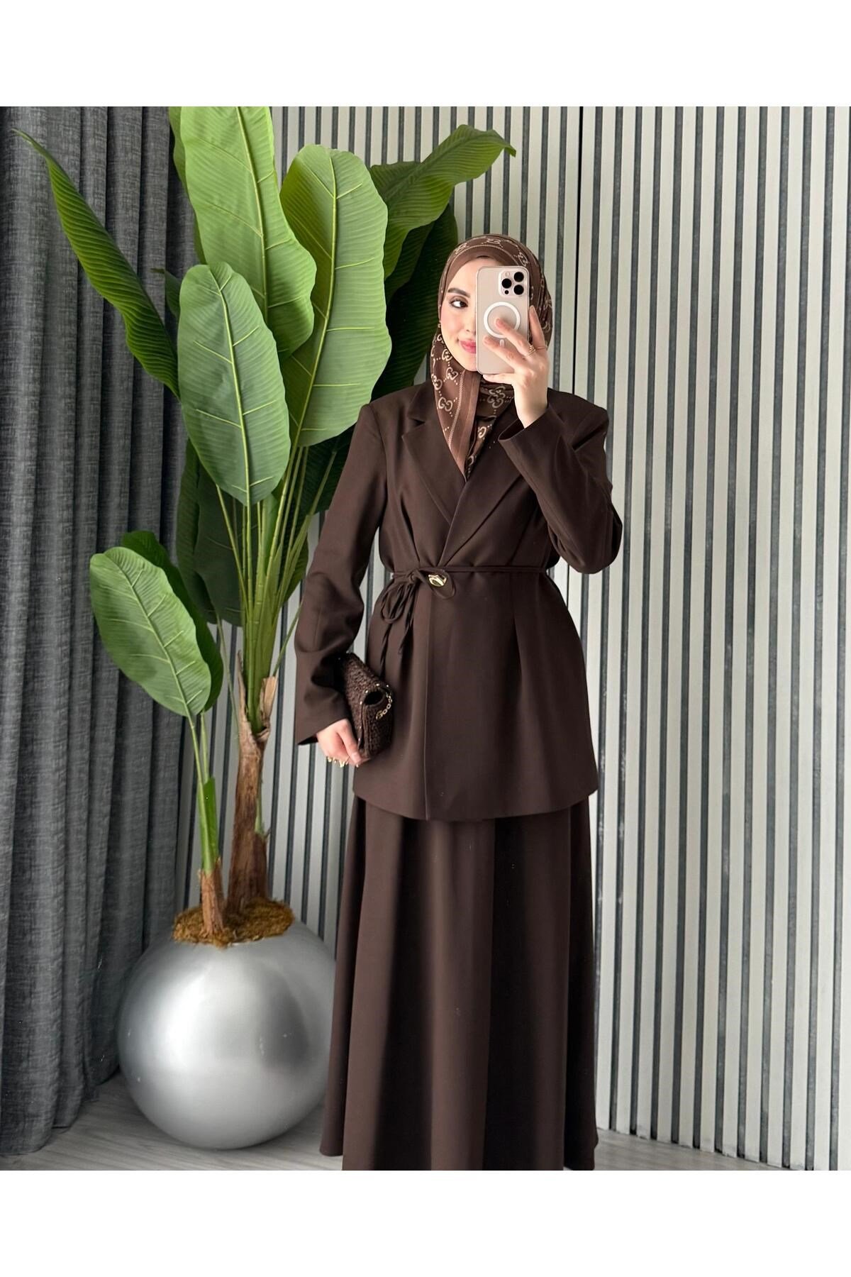 Kadın Oversize Tek Düğmeli Bağlamalı Ceket Etek Takım