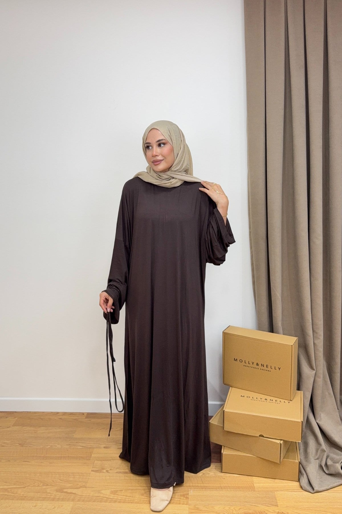 kadin-rahat-penye-tesettur-etekli-taki-21c06e.jpg