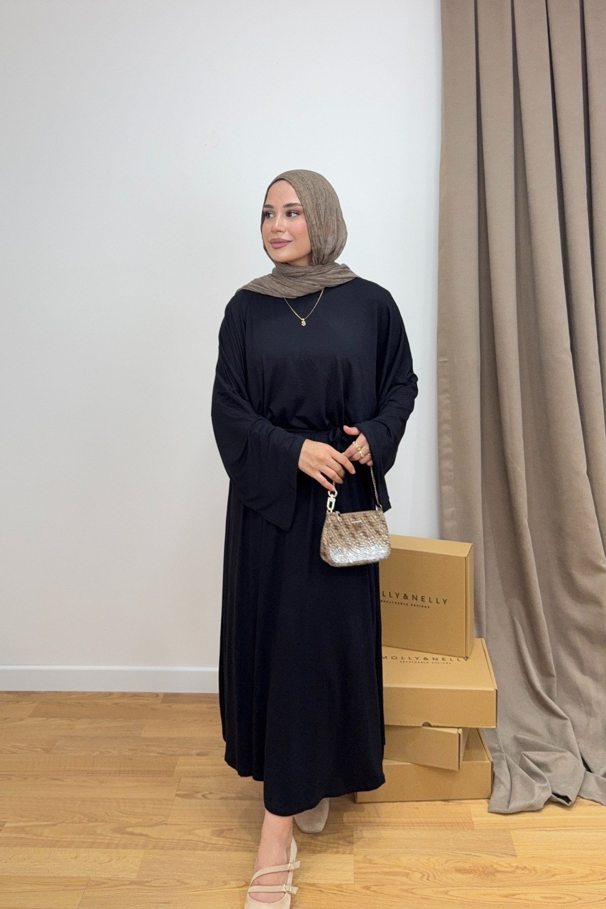 kadin-rahat-penye-tesettur-etekli-taki-5-a511.jpg