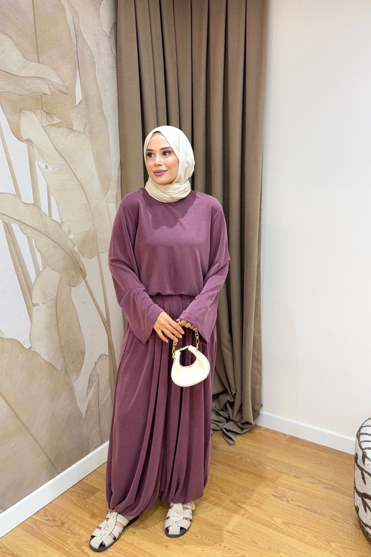 molly-nelly-bol-havuc-kesim-pantolonlu-a-4b04.jpg
