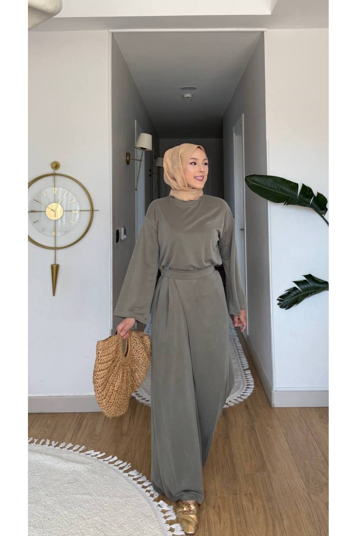 molly-nelly-kadin-asimetrik-kesim-pant-180f7d.jpg