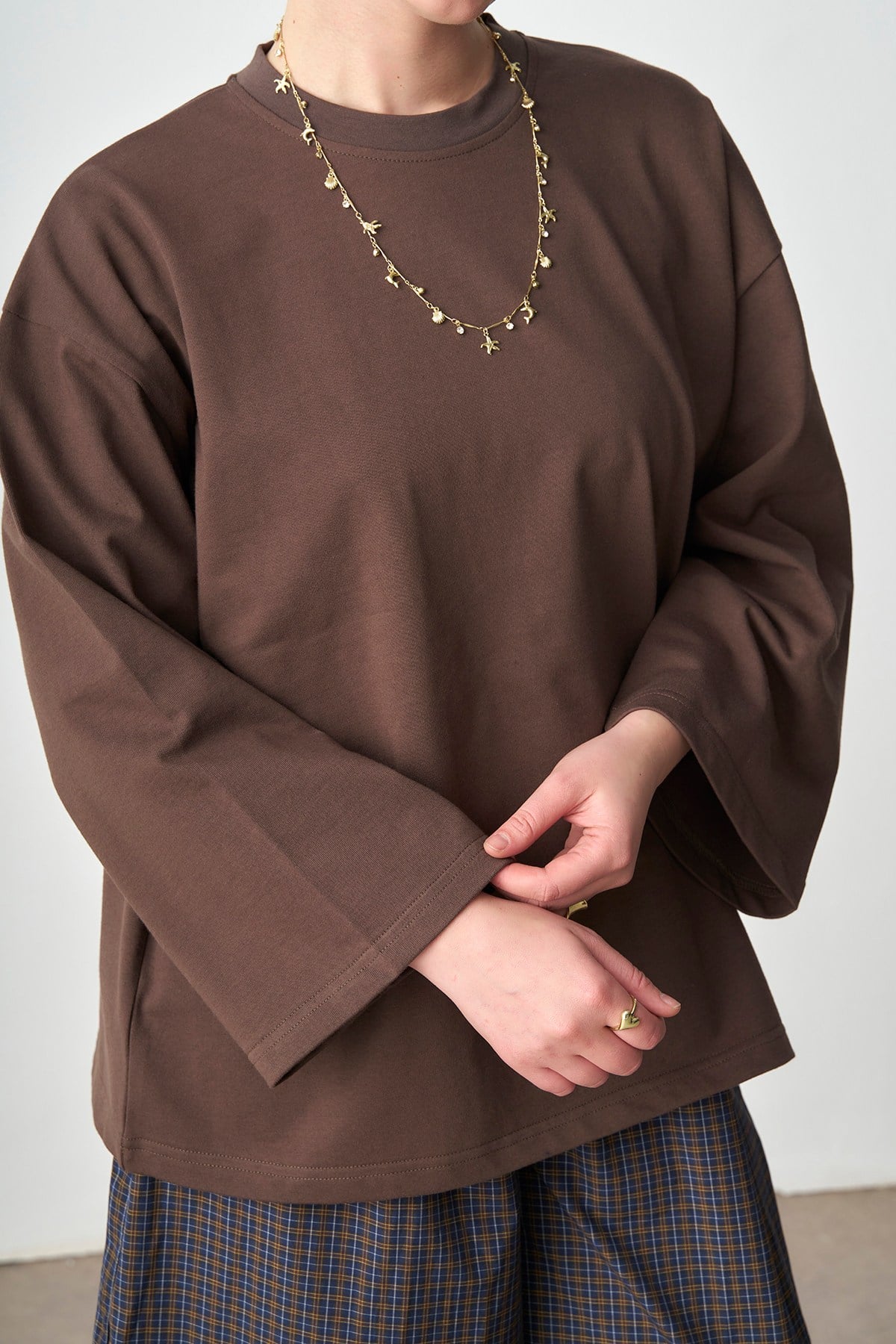 molly-nelly-kadin-genis-kol-basic-body--f09ac.jpg