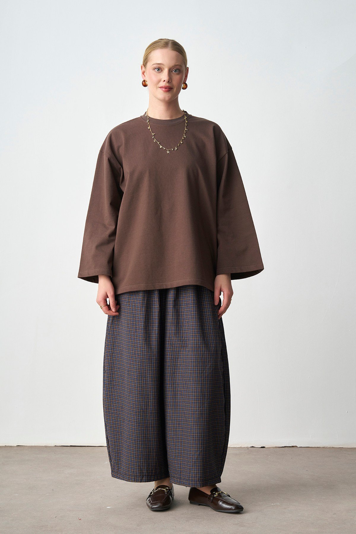molly-nelly-kadin-genis-kol-basic-body-092-bb.jpg