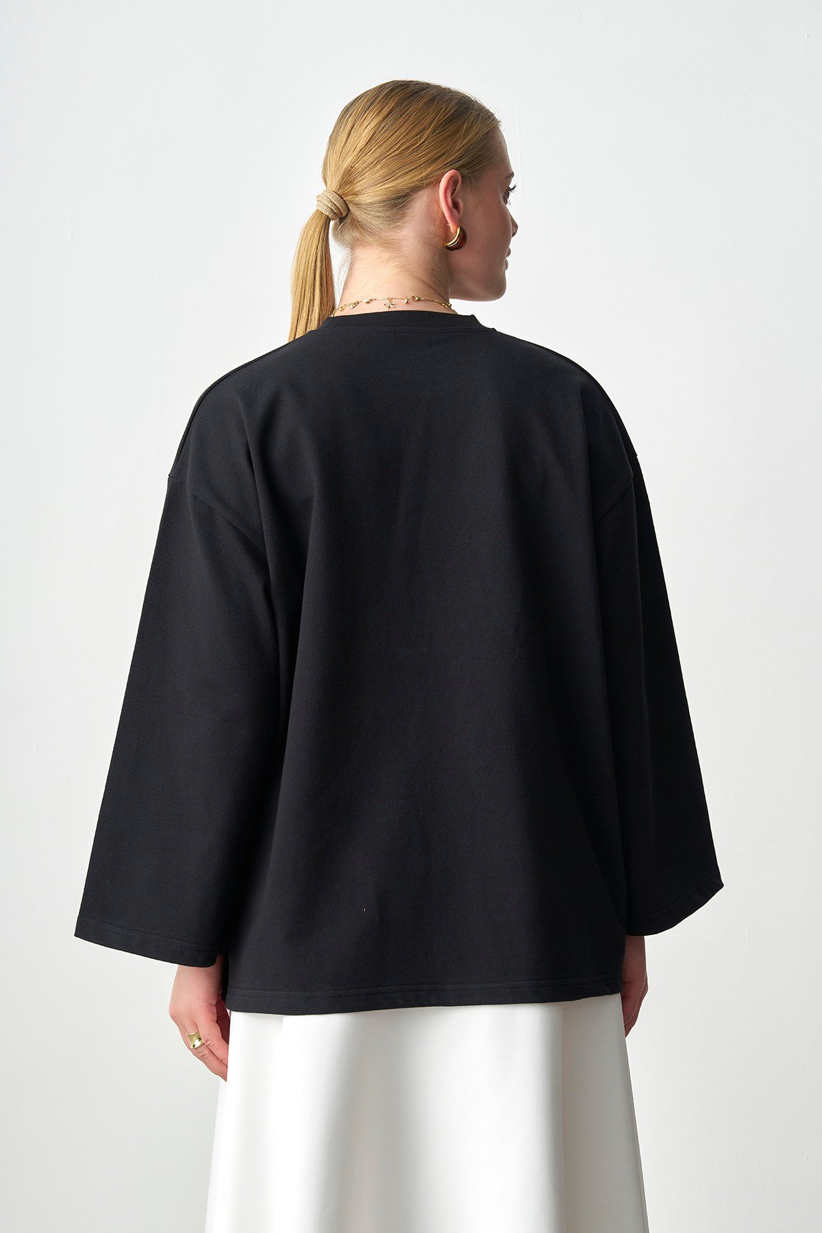 molly-nelly-kadin-genis-kol-basic-body-9fe94-.jpg