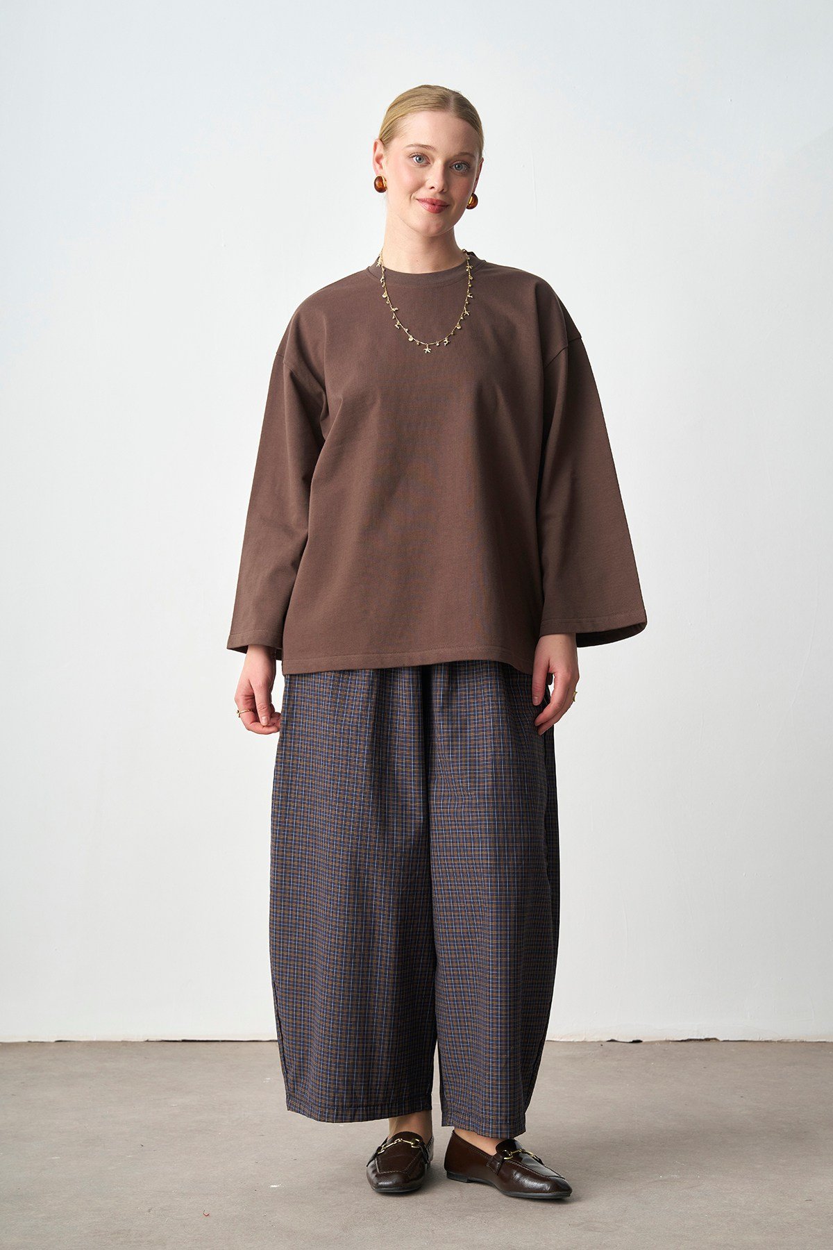 molly-nelly-kadin-genis-kol-basic-body-ff5-6e.jpg
