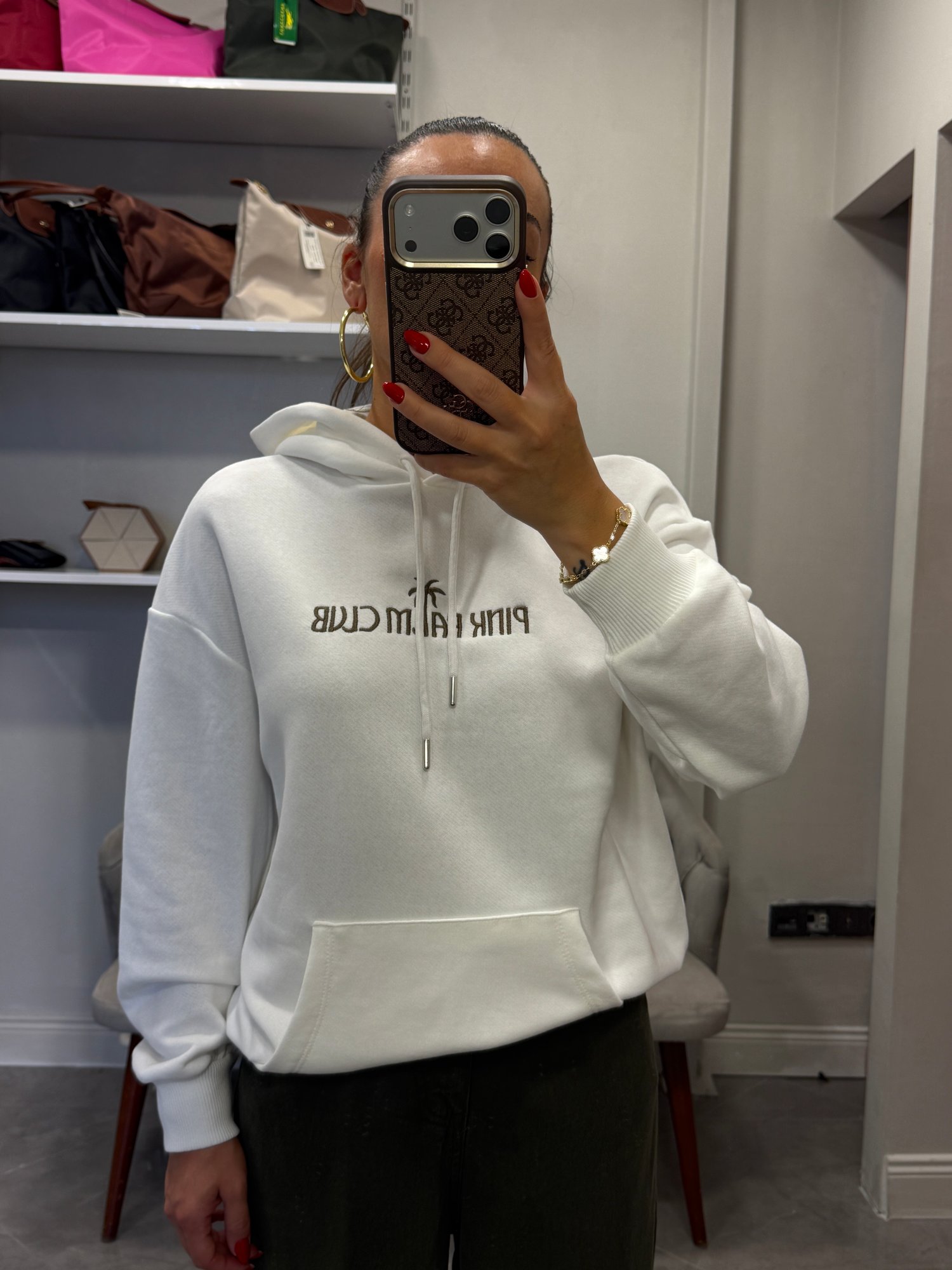 Arkası Nakış Detaylı Kapişonlu Sweat
