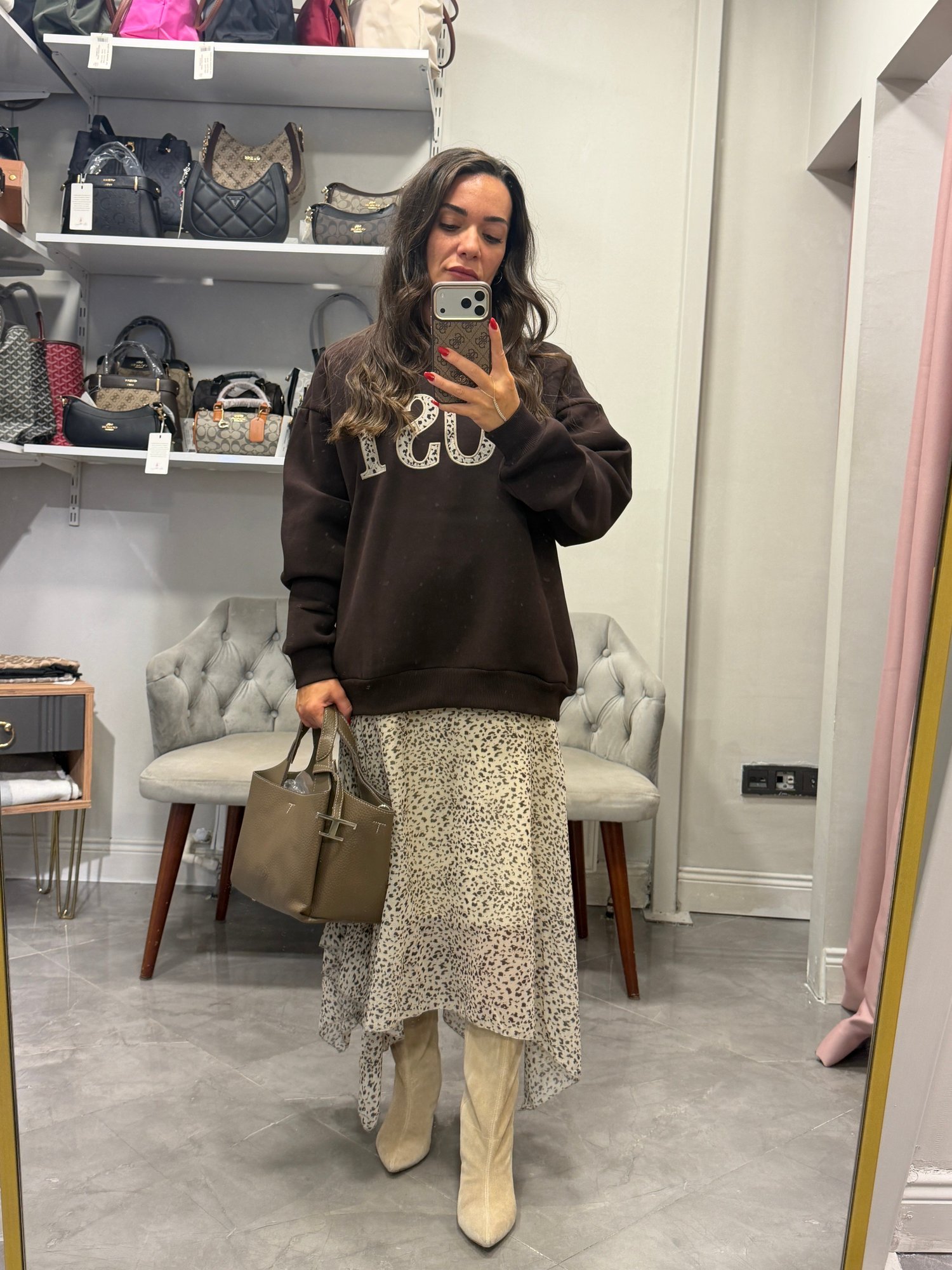 Kapişonlu Şardonlu  Busy Sweat