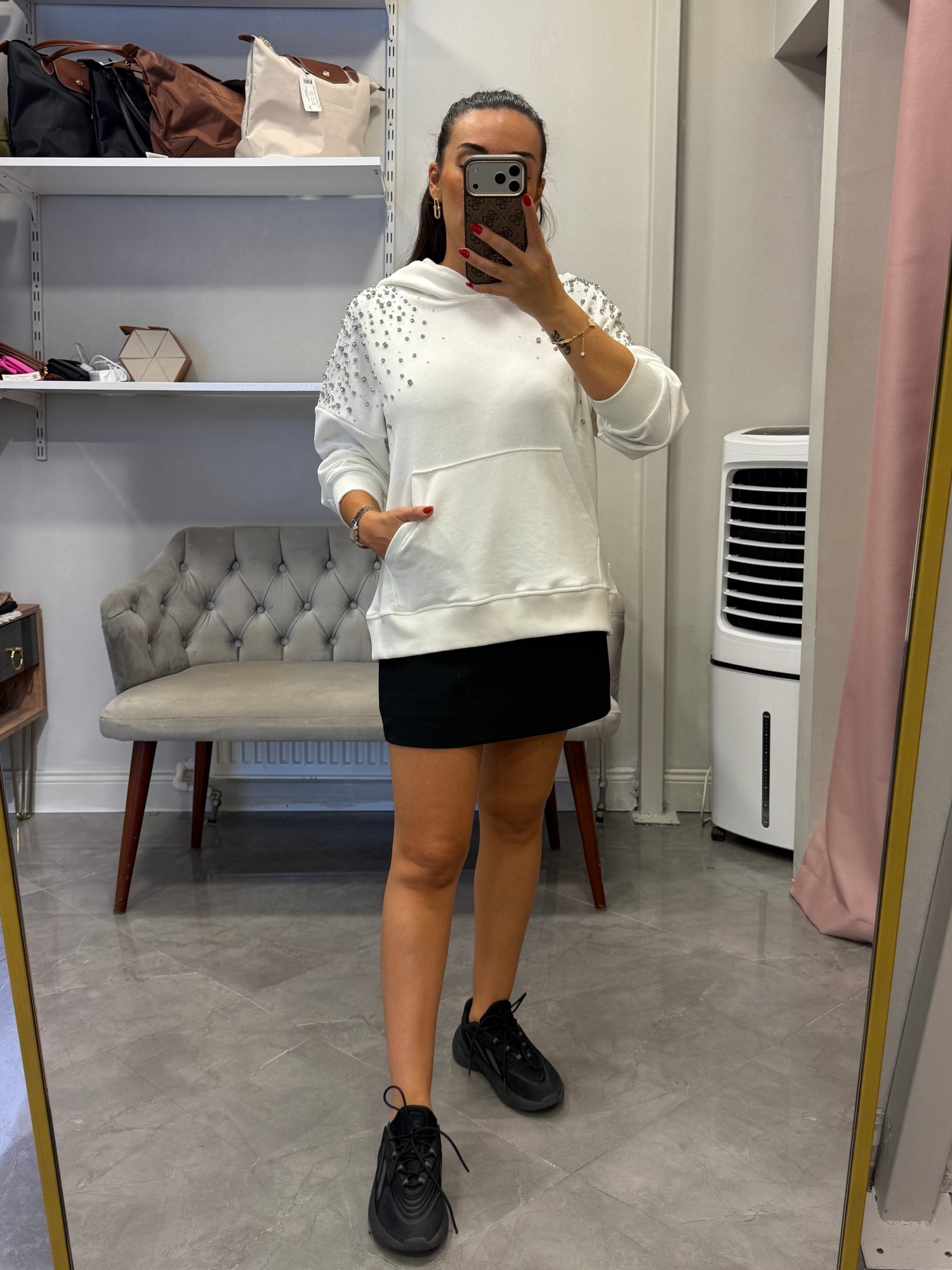 Taş Detaylı Kapişonlu Sweat