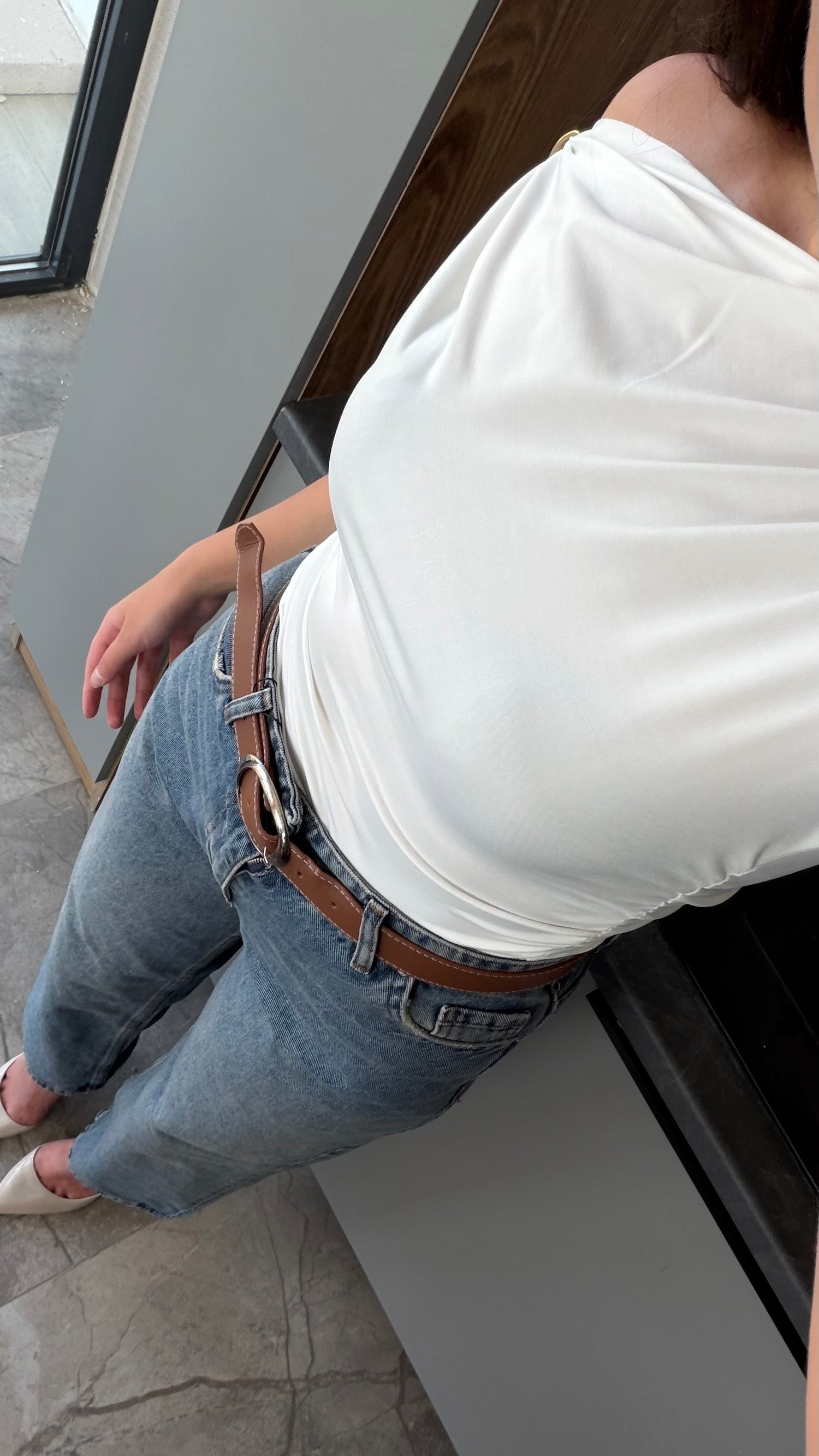 Kemerli yüksek bel straight jean