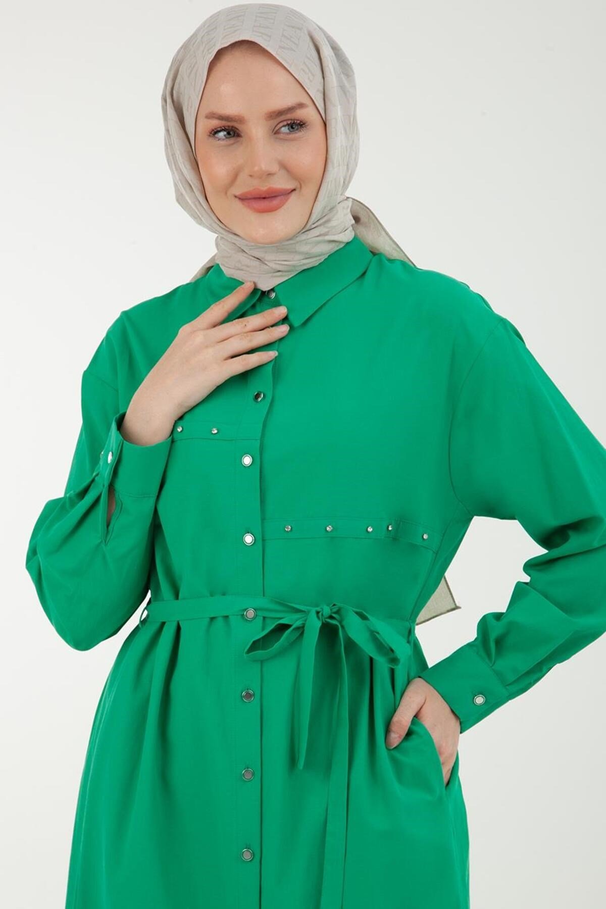 ARMİNE TREND Düğmeli Kolları Manşetli Belden Bağlamalı Tunik-Benetton Yeşili 23YT445