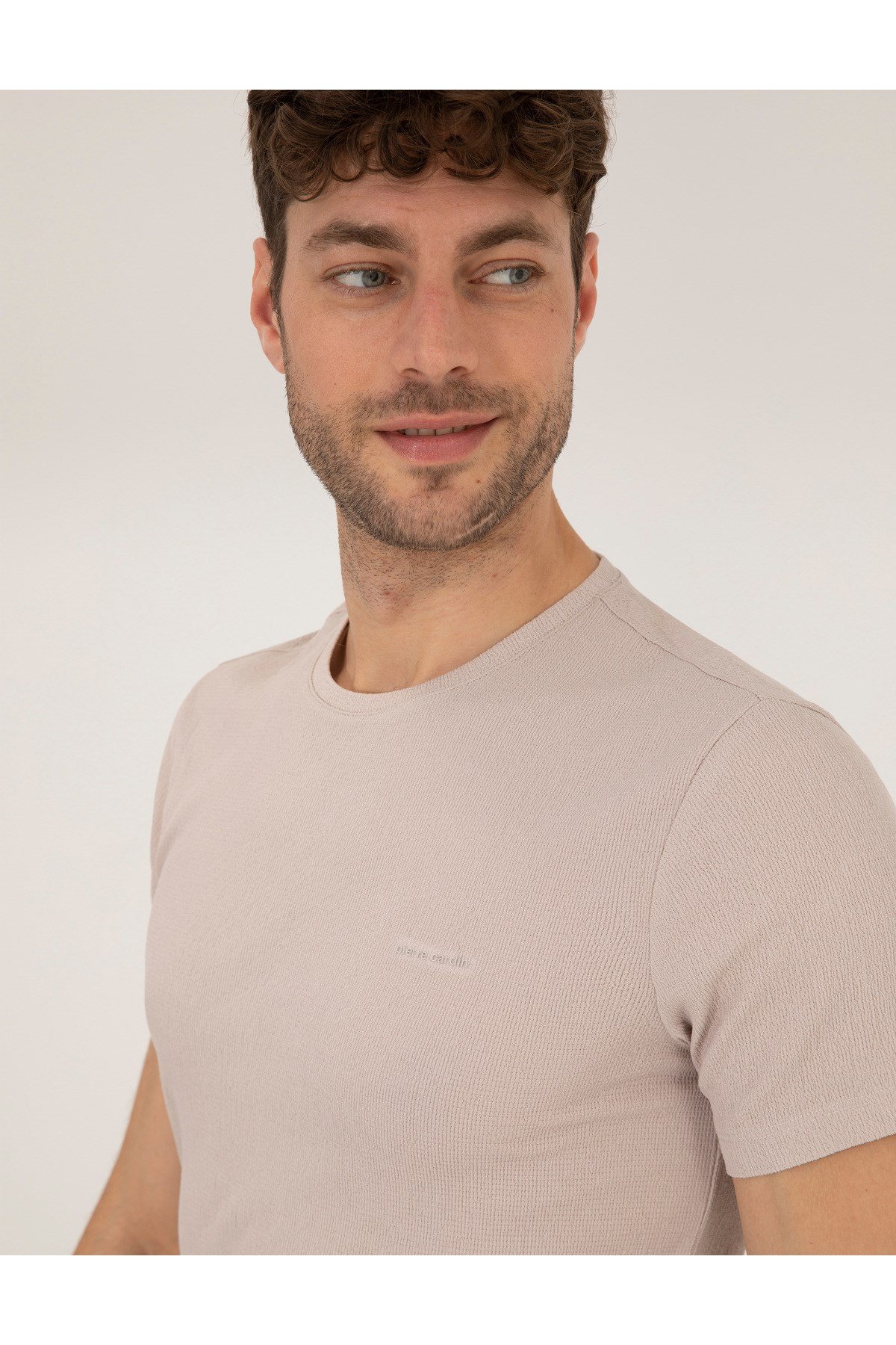 Bej Slim Fit Bisiklet Yaka Tişört
