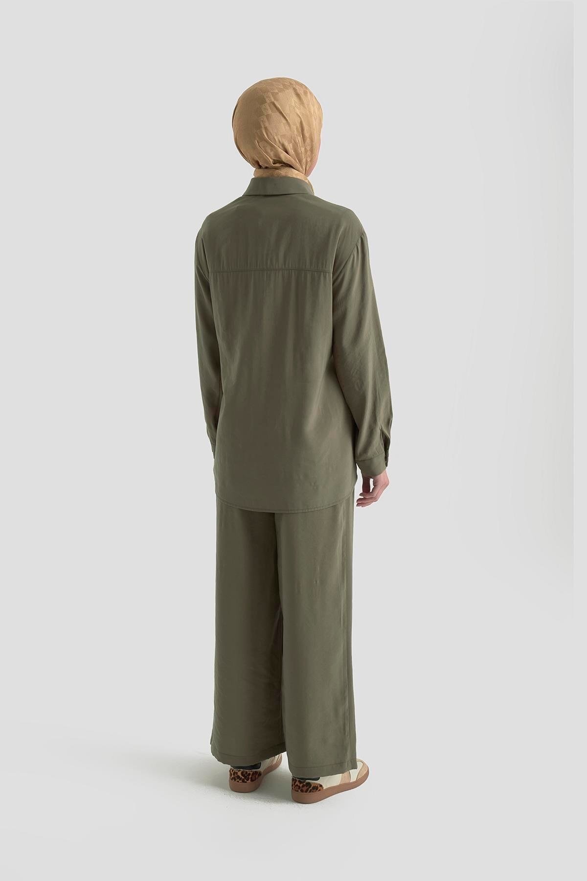 Beli Büzgü Detaylı Pantolonlu İkili Takım 26YT619