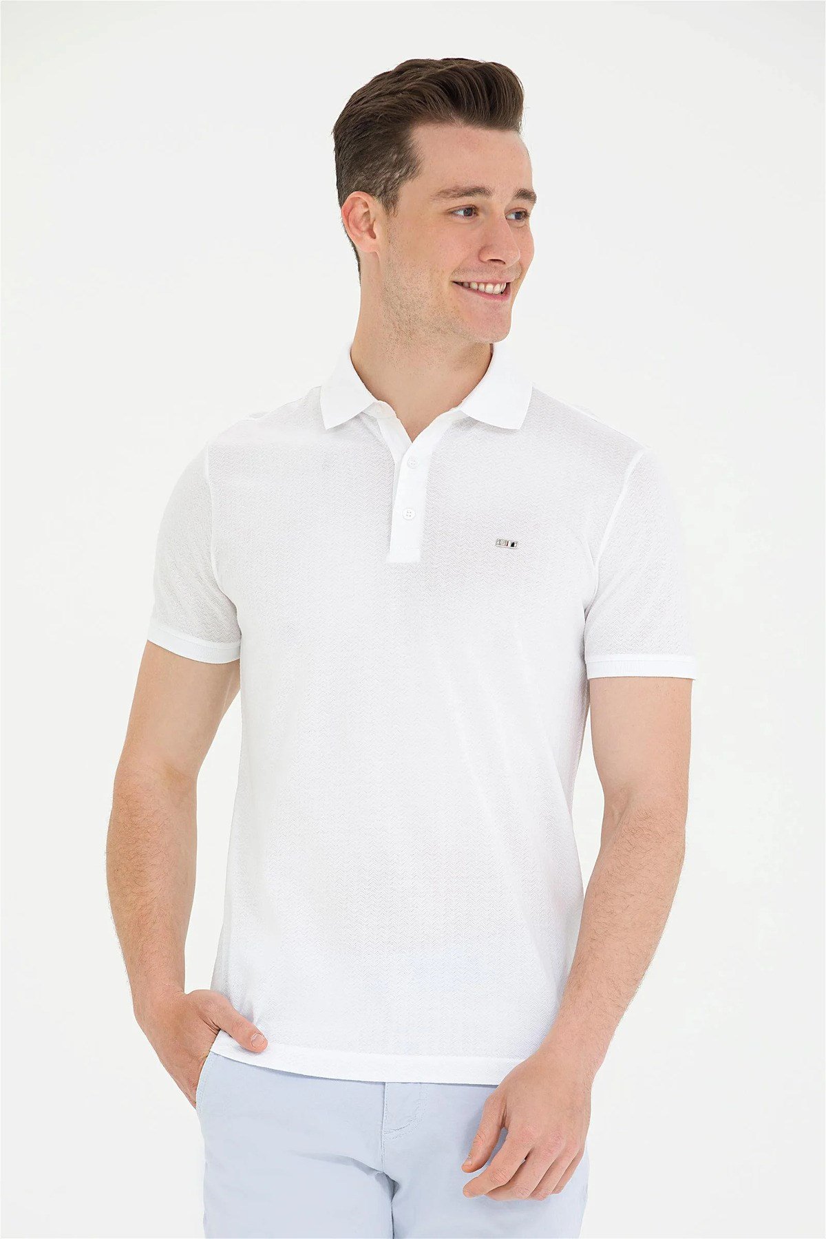 Erkek Beyaz Polo Yaka Tişört G081SZ011.000.1573404.VR013