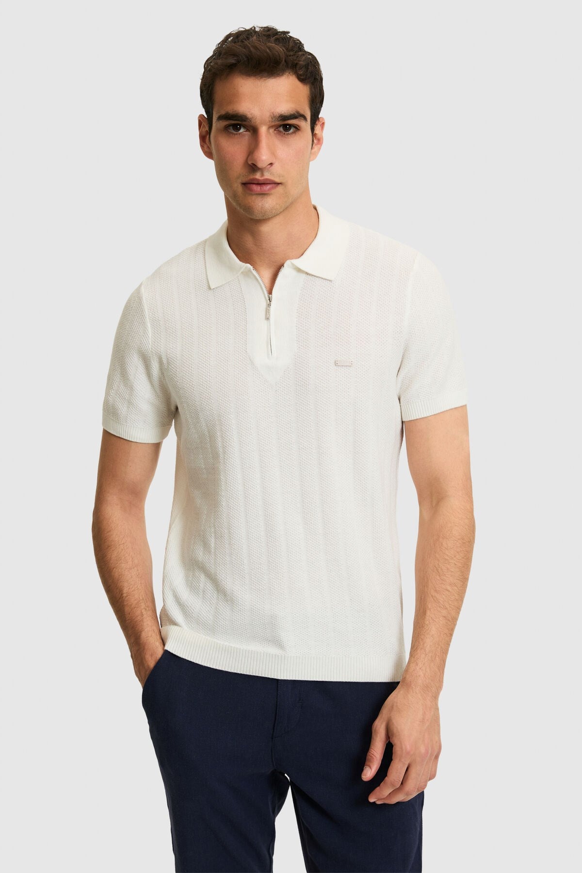 Erkek Regular Fit Polo Yaka Beyaz Tişört 50320038-VR071