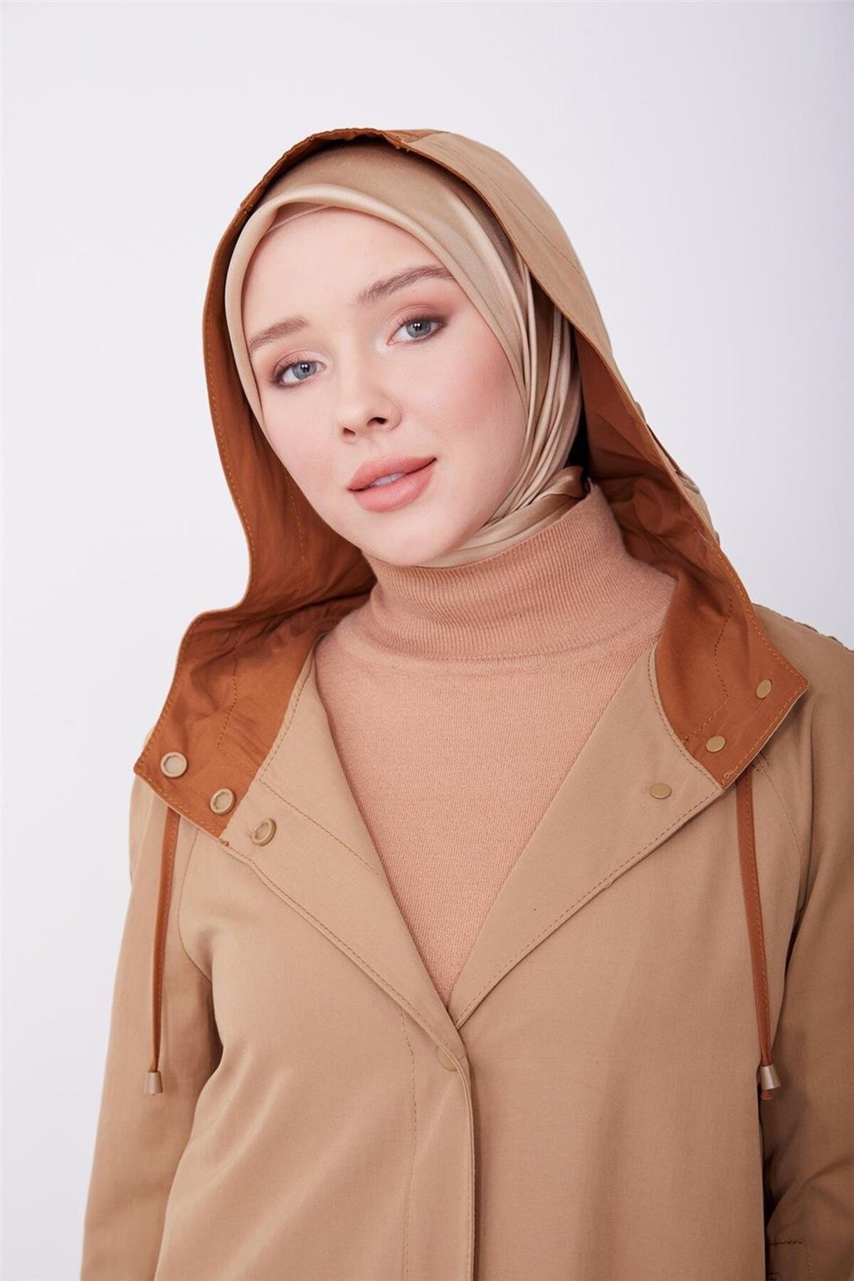 Kol Ortası Çıtçıtlanan Pardesü 23k8512 Camel