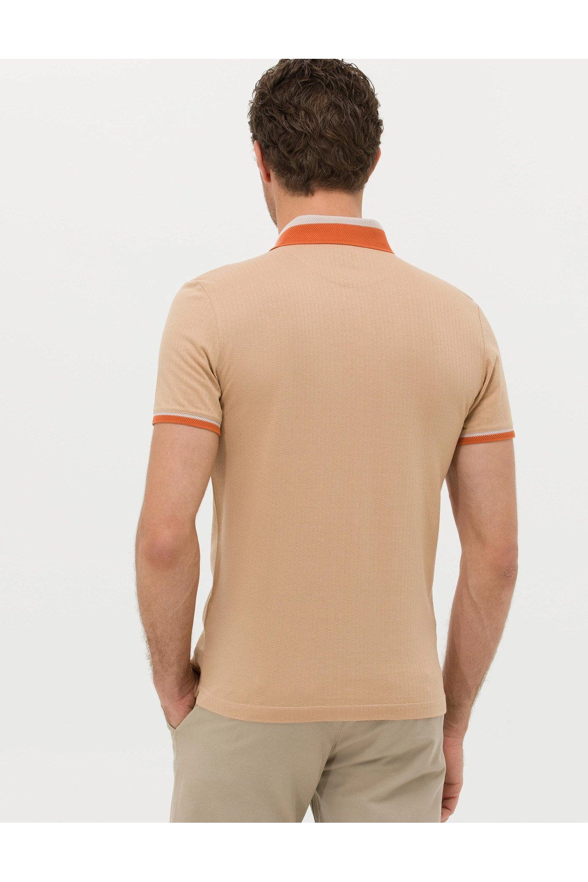 Koyu Bej Slim Fit T-Shirt G051SZ011.000.1614041.VR088