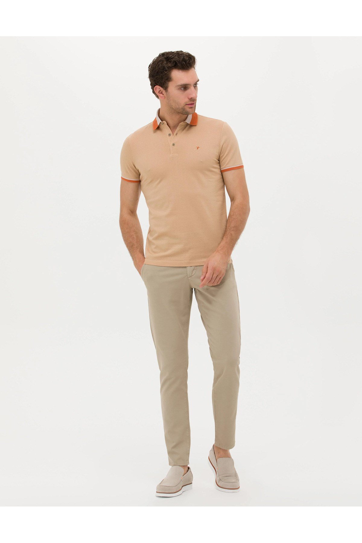 Koyu Bej Slim Fit T-Shirt G051SZ011.000.1614041.VR088